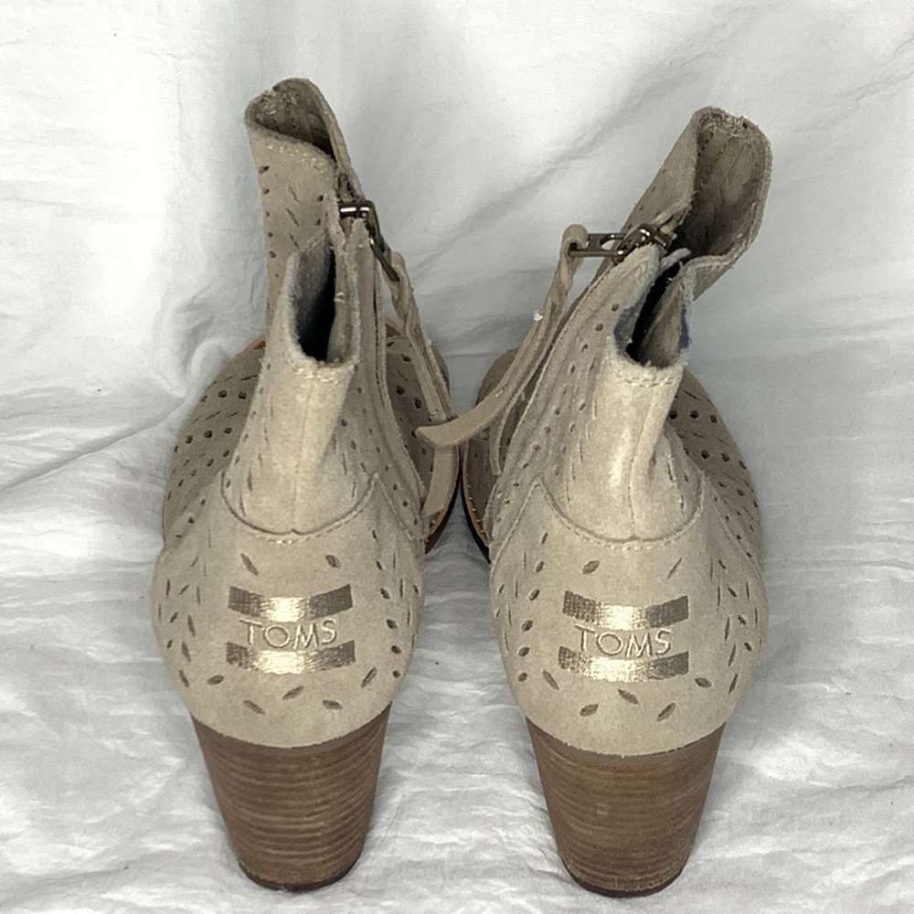 TOMS Tan Leather Peep Toe Ankle Booties - Picture 4 of 6